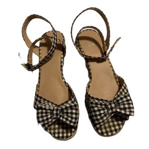 black & white wedges with bow - piper & blue